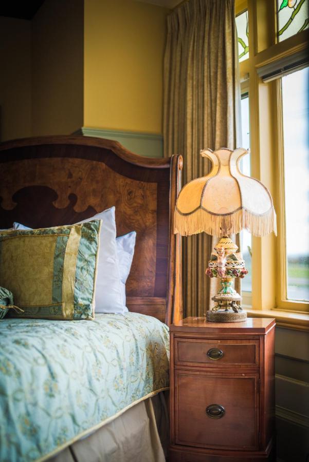 Dashwood Manor Seaside Bed & Breakfast Victoria Kültér fotó
